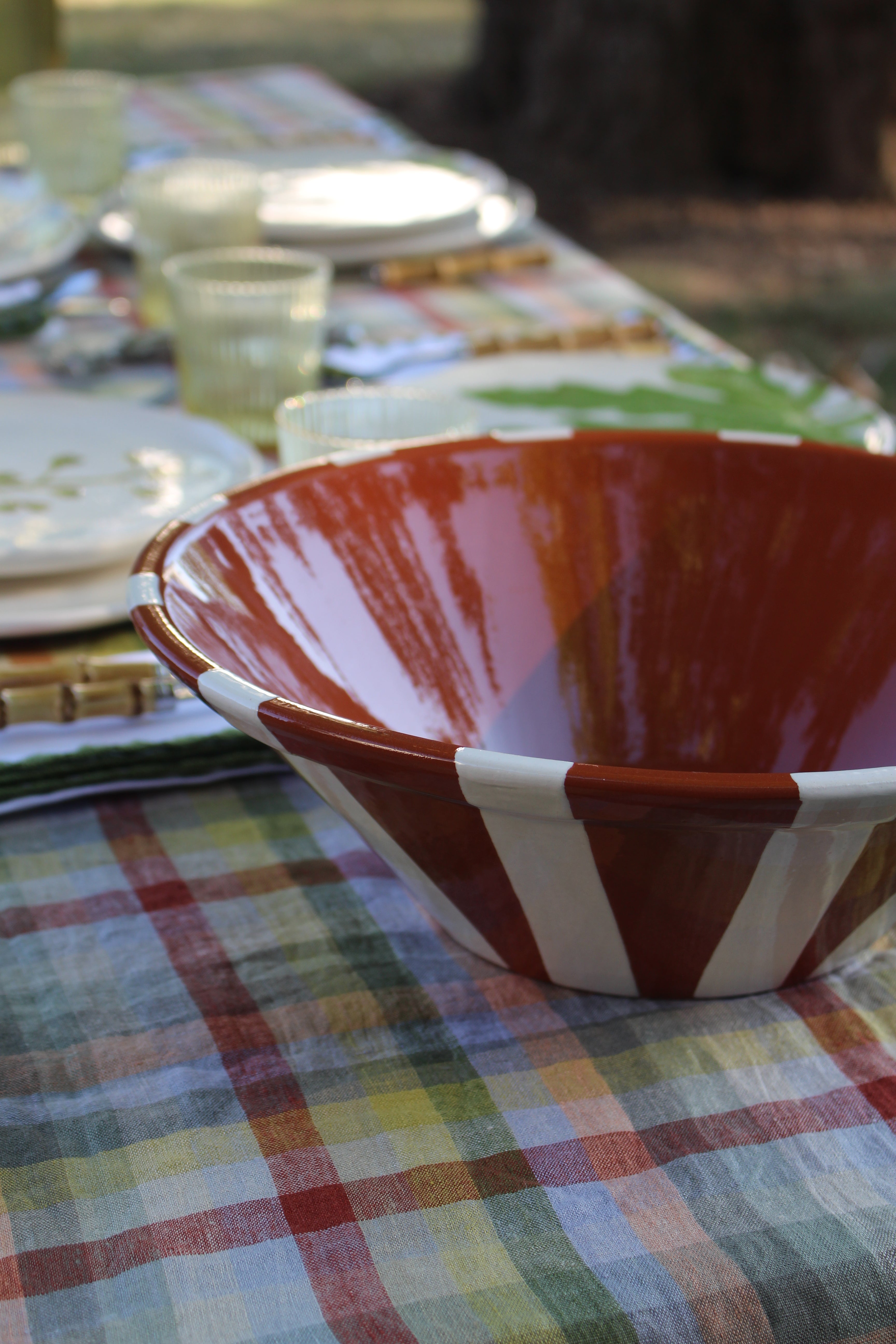 Ellis Large Salad Bowl