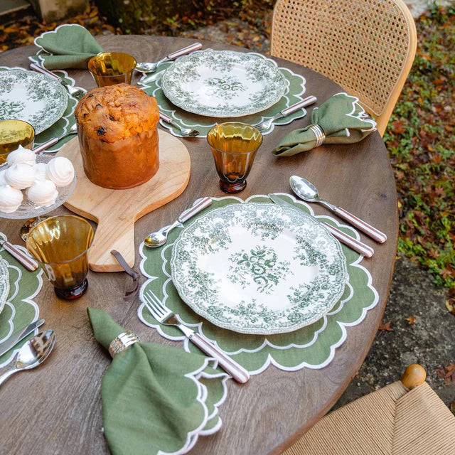 Iris Placemat in Green