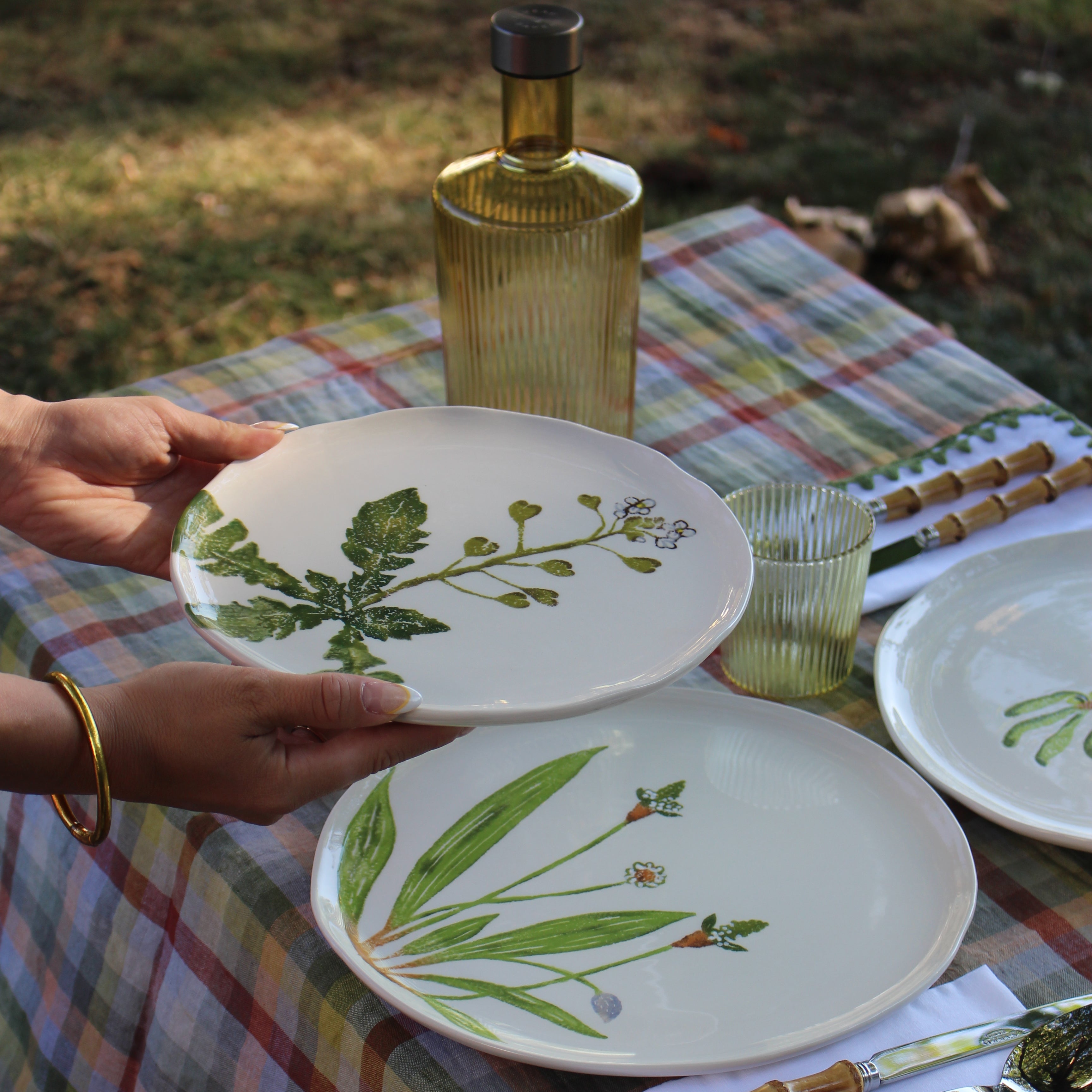 Shepherd's Purse Dinner Plate
